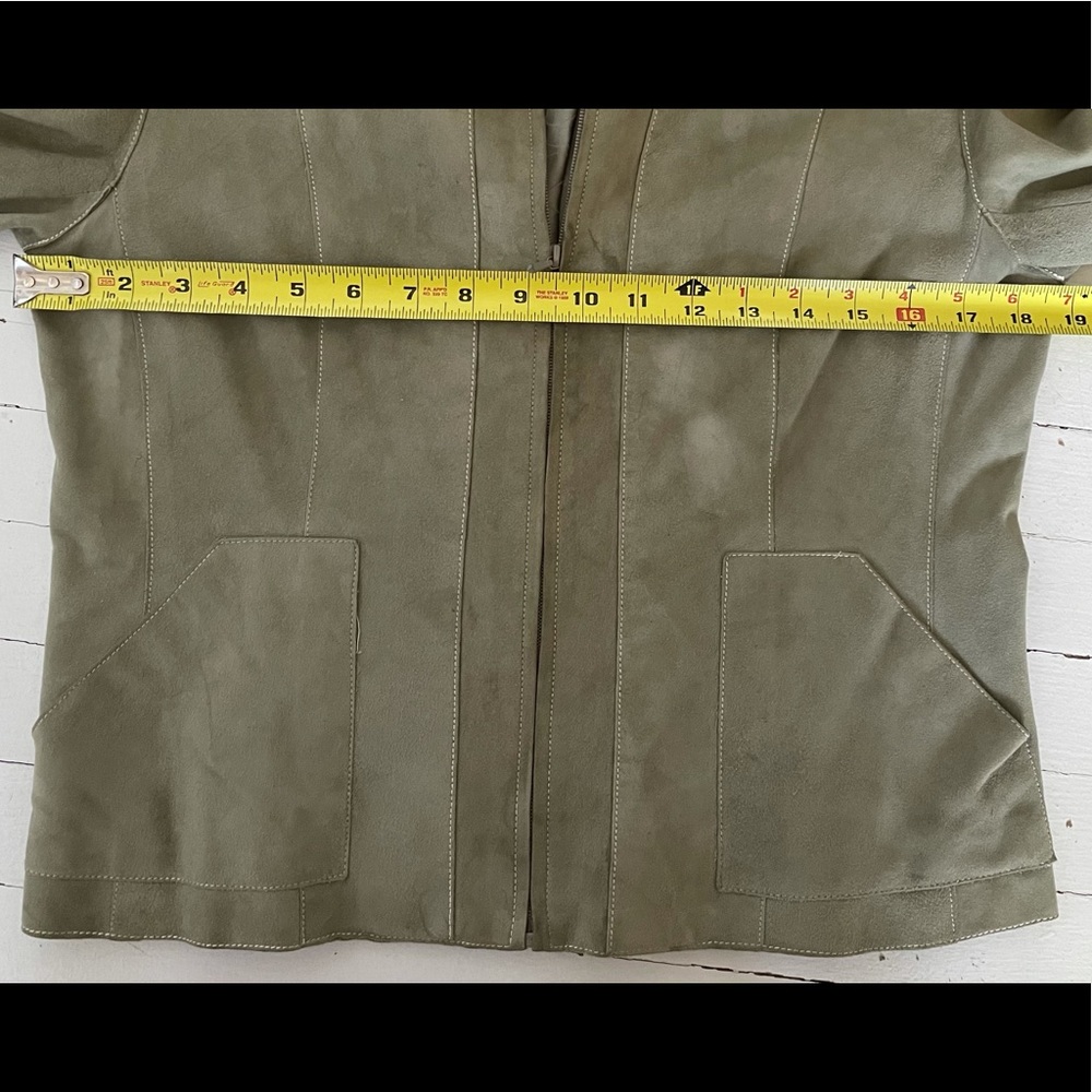 Chanel Olive Green Suede Jacket - Picture 10 of 13